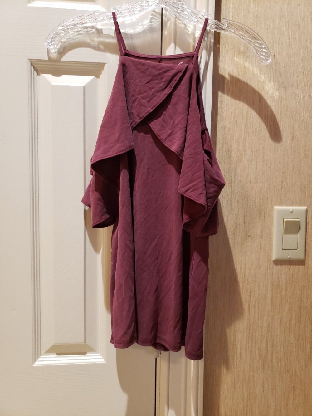 ALYA   Plum Top = Size  XS